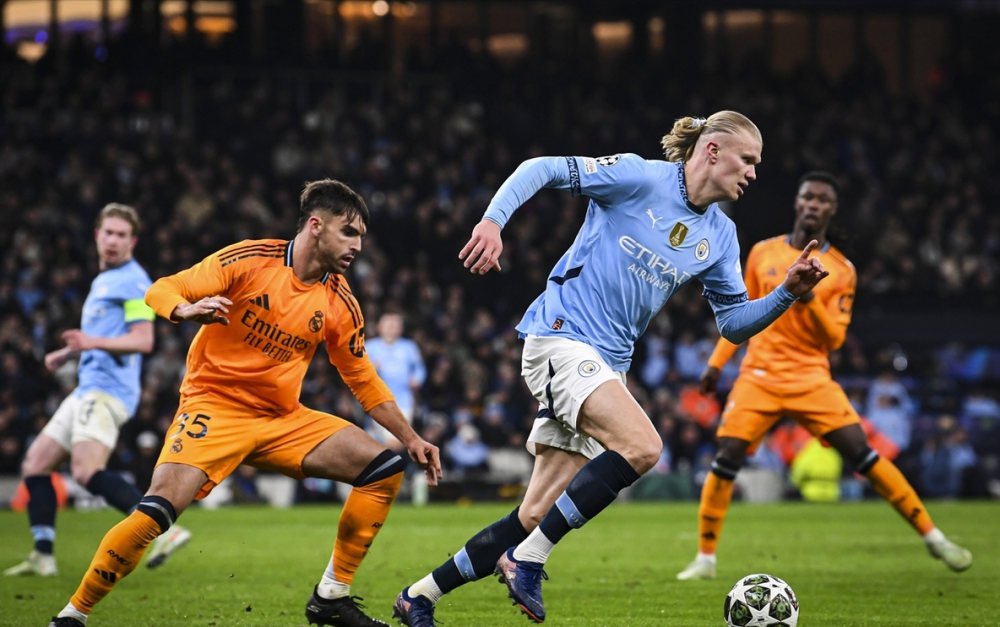 官网登录入口-埃因霍温对阿森纳